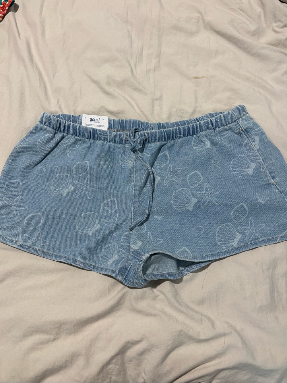 Light Blue Sea Shell-Print Lounge Shorts